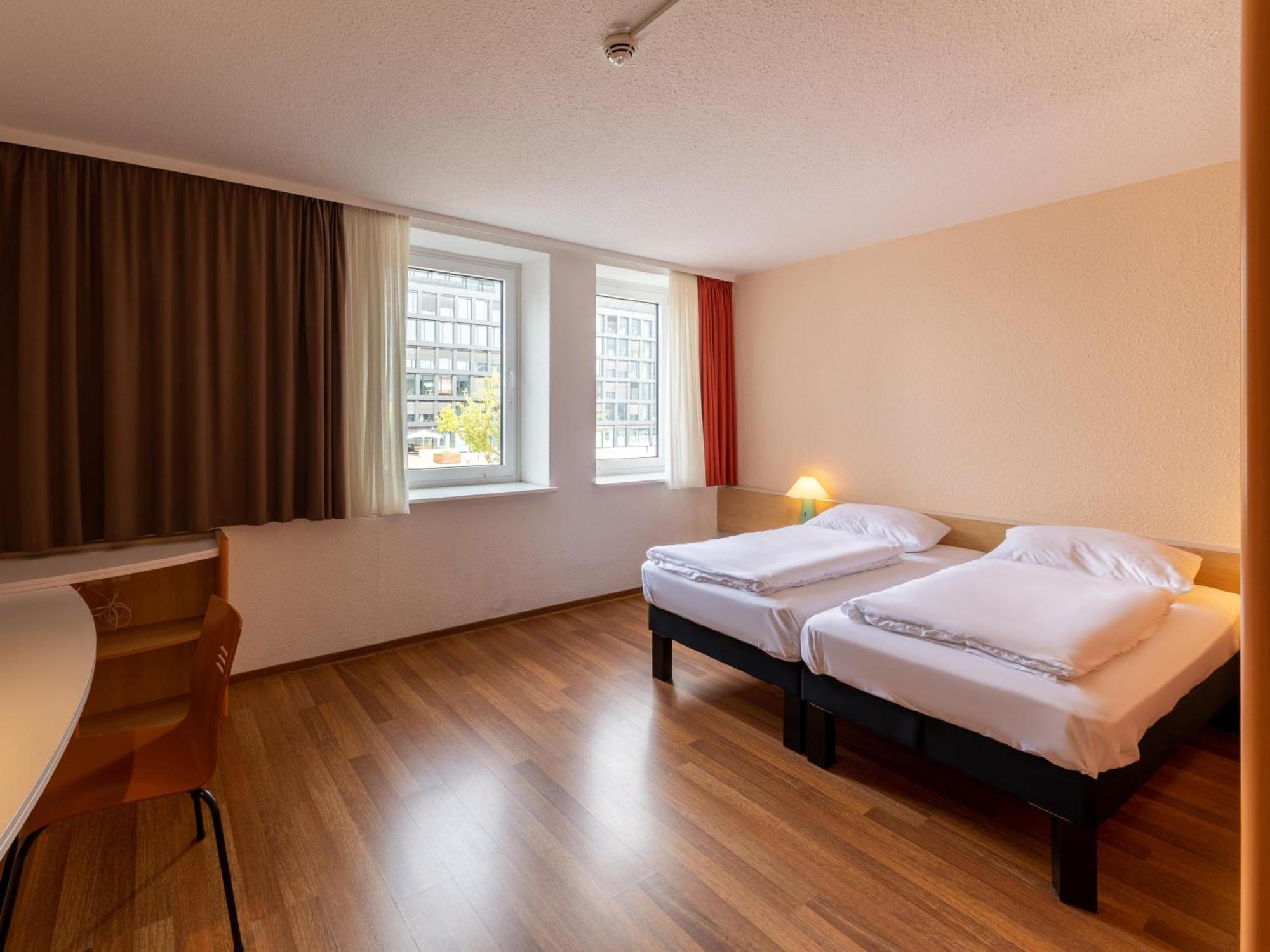 B&B Hotel Duisburg Hbf-Nord Eksteriør billede