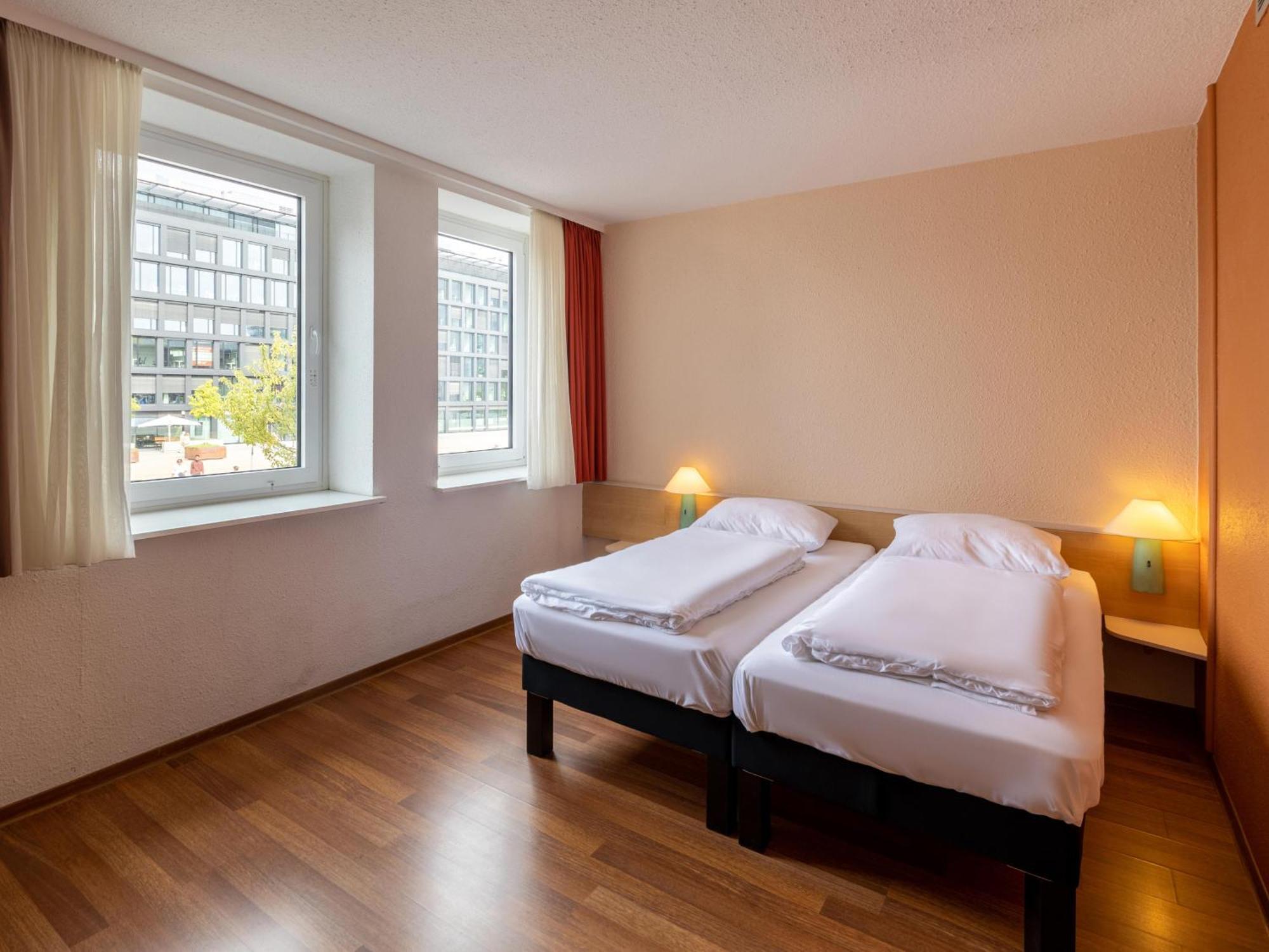 B&B Hotel Duisburg Hbf-Nord Eksteriør billede